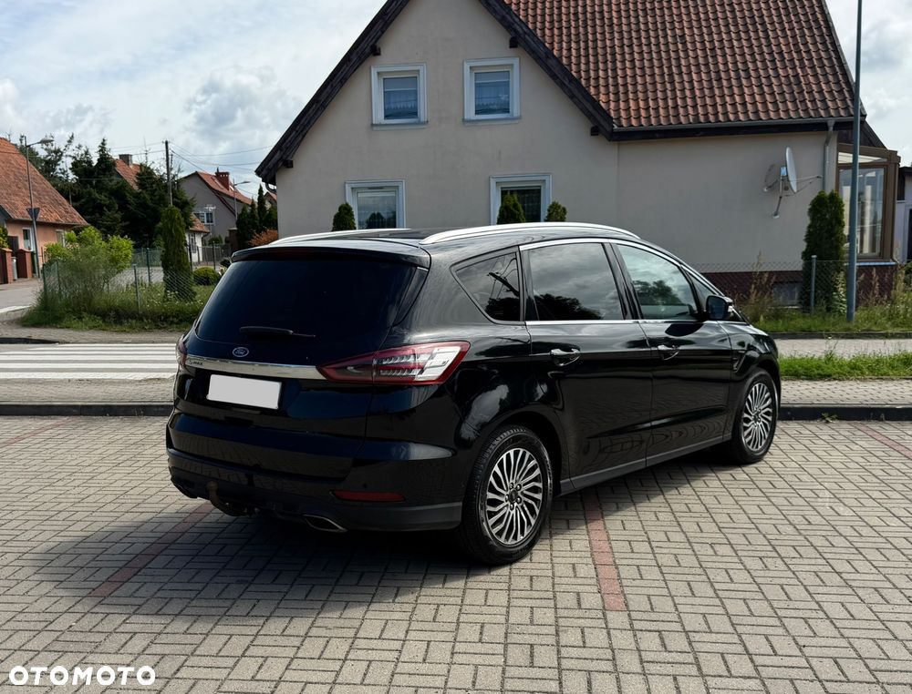 Ford S-Max 2.0 TDCi Titanium PowerShift - 2