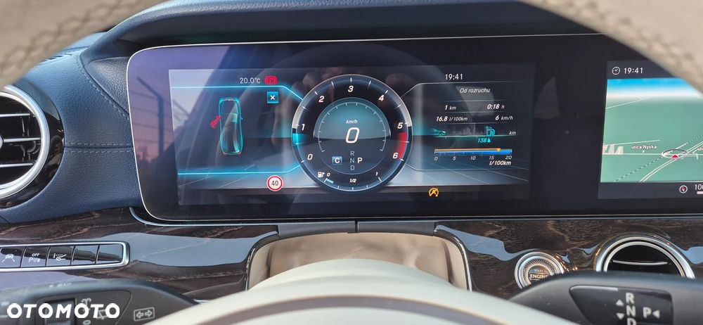 Mercedes-Benz Klasa E 220 d 4Matic T All-Terrain 9G-TRONIC Exclusive - 21