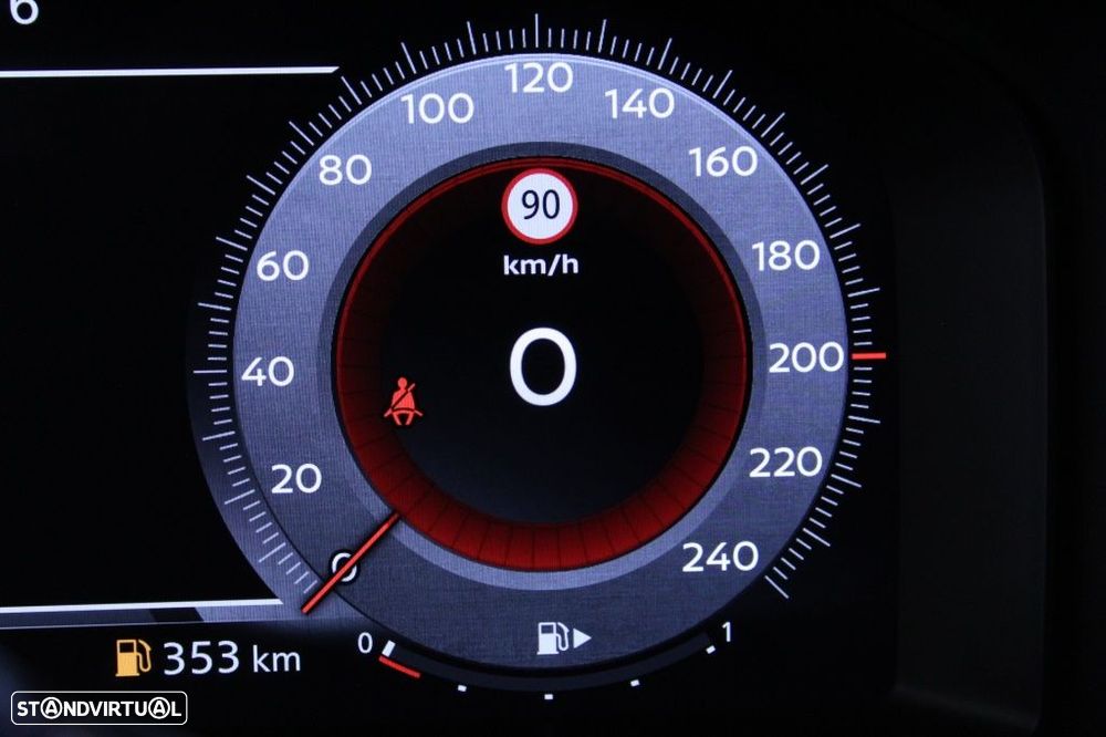 Nissan Qashqai 1.3 DIG-T N-Connecta LED Xtronic - 26