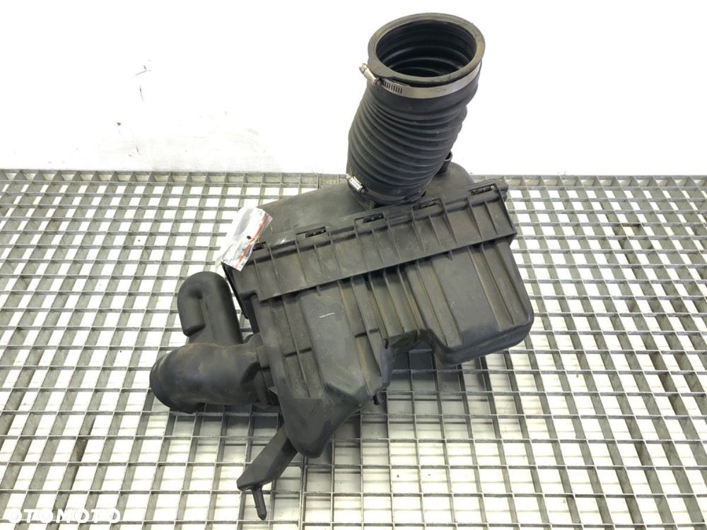 OBUDOWA FILTRA POWIETRZA  DODGE DAKOTA 2003 - 2022 3.7 157 kW [213 KM] benzyna 2003 - 2022 53032878 - 2