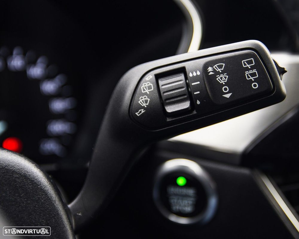 Ford Kuga 1.5 TDCi EcoBlue Titanium - 28