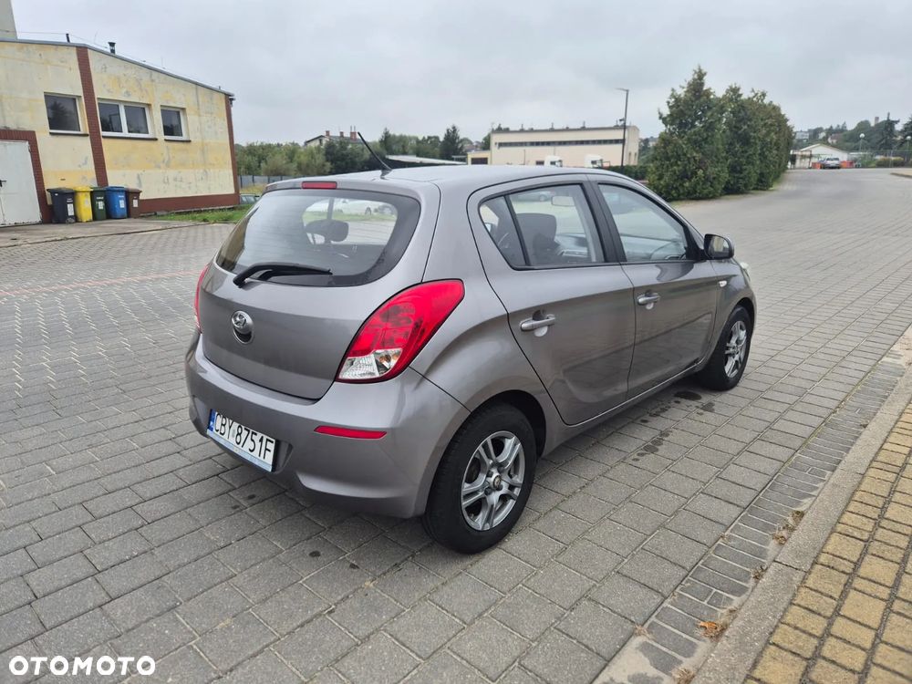 Hyundai i20 - 3