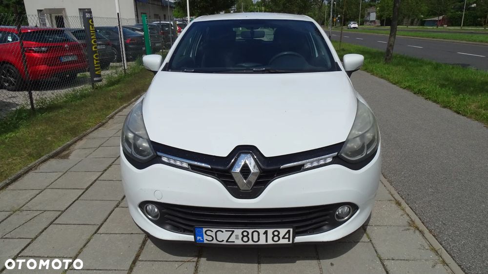 Renault Clio - 16