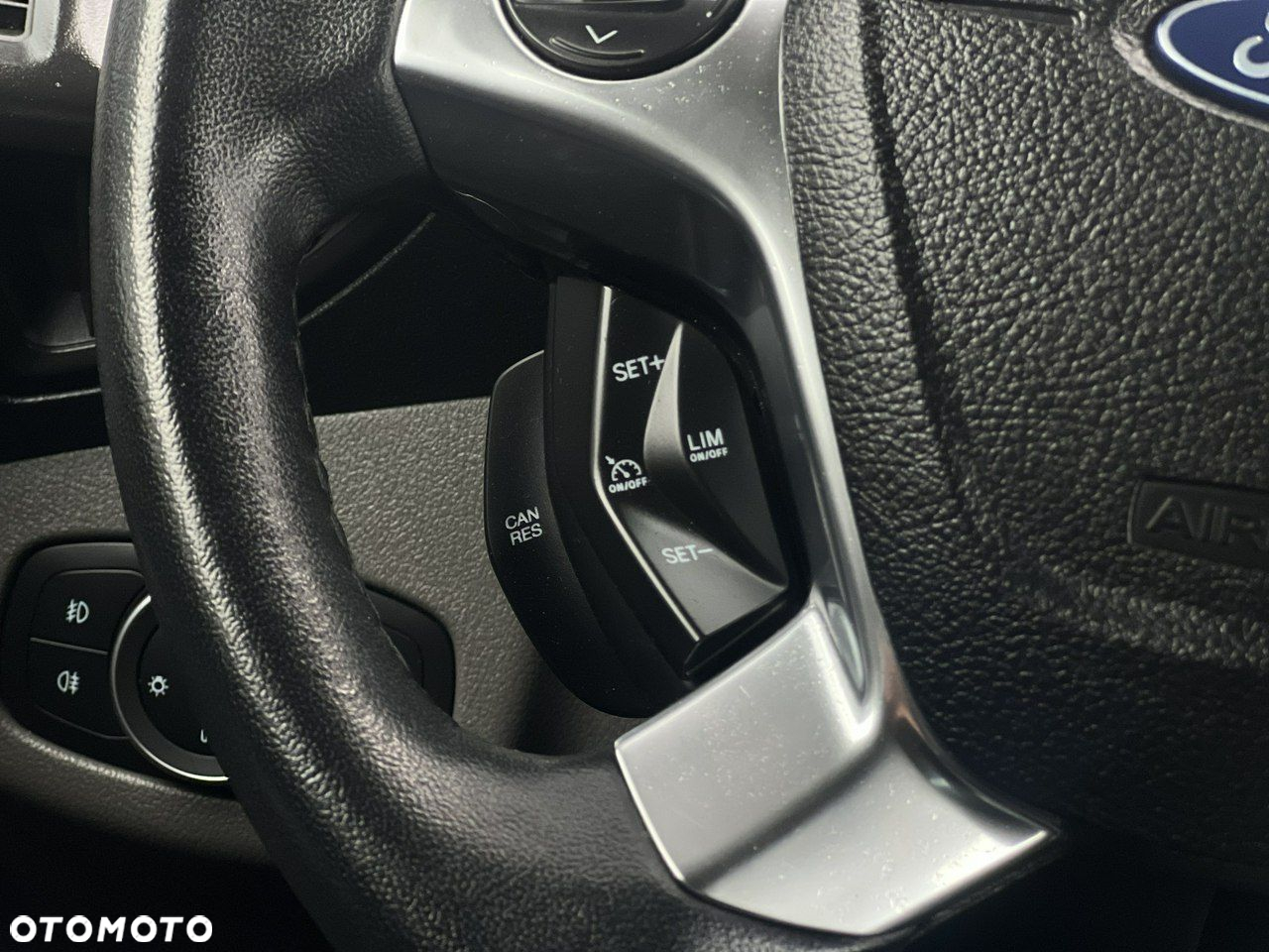 Ford Transit Connect Kombi 220 L1 Trend - 35