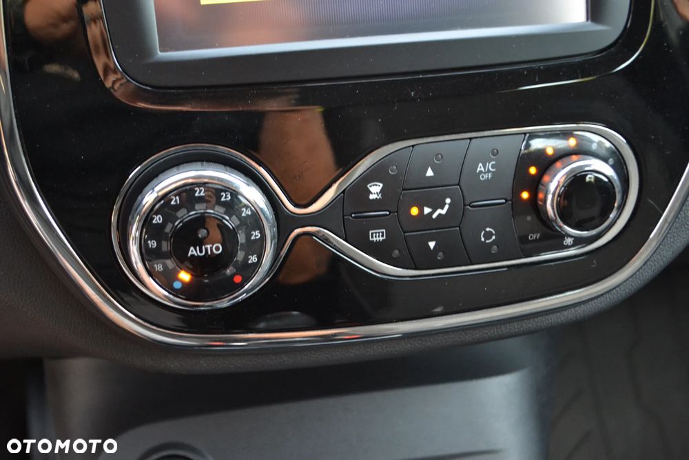 Renault Captur - 26