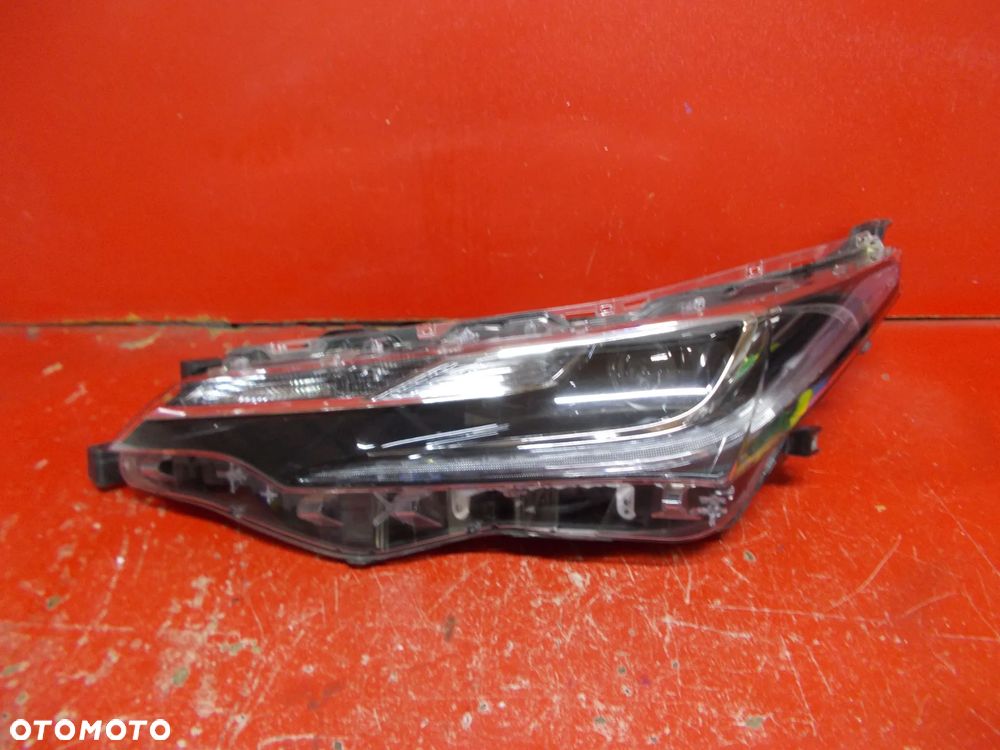 TOYOTA COROLLA E16 LIFT E17 81150-02L70-00 LAMPA LEWA PRZÓD PRZEDNIA - 1