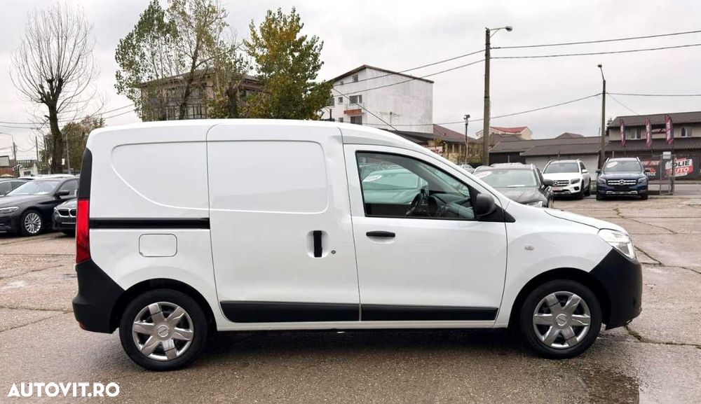 Dacia Dokker - 10