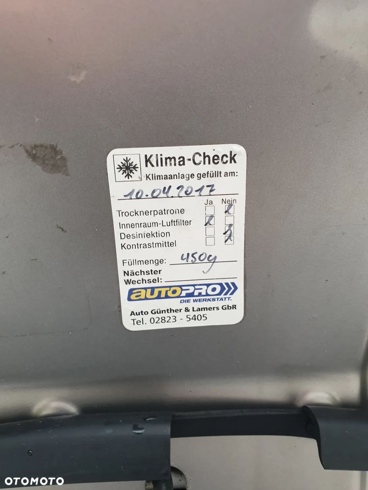 Toyota Auris 1.6 Executive - 28