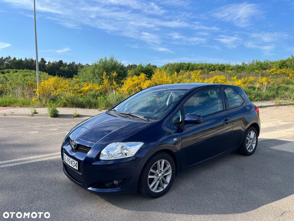 Toyota Auris 1.6 VVT-i Team - 2