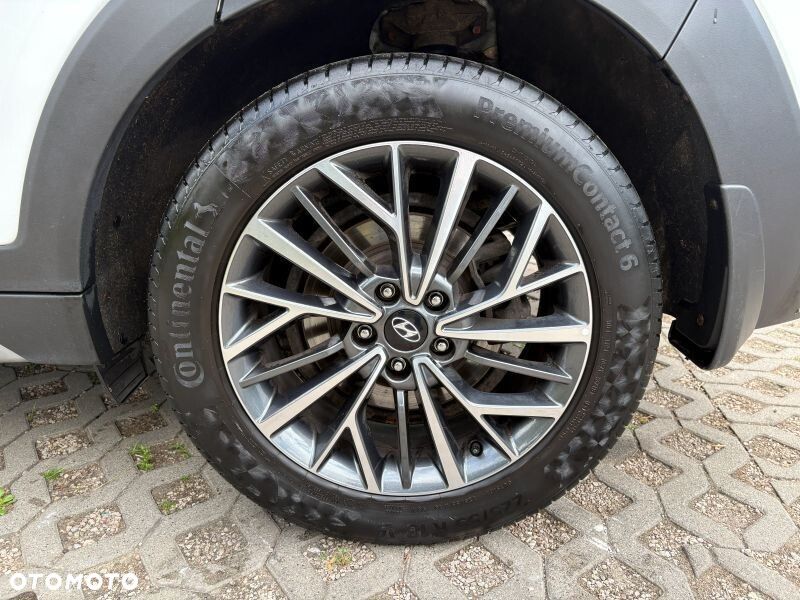 Hyundai Tucson 1.6 T-GDi Style 4WD DCT - 26