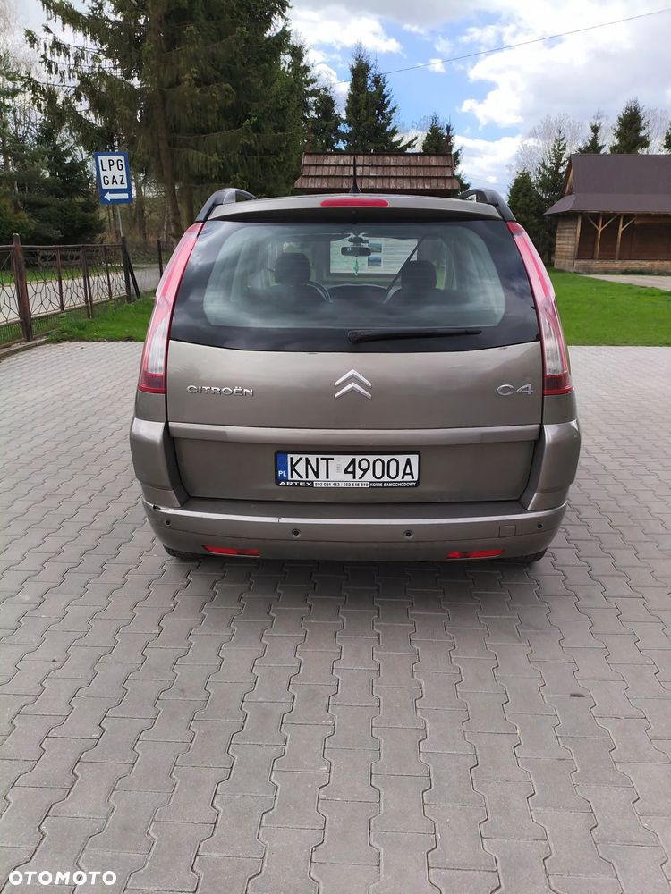 Citroën C4 - 6