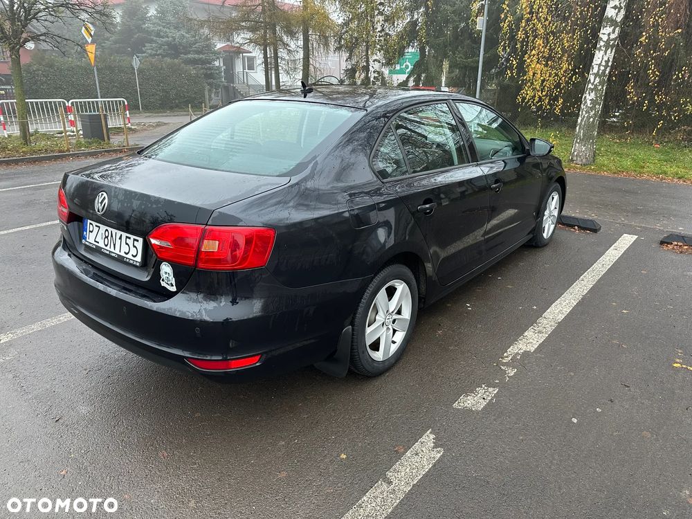 Volkswagen Jetta 1.2 TSI Comfortline - 9