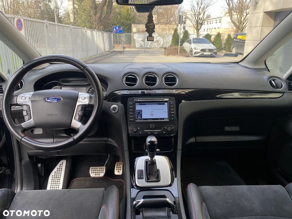 Ford S-Max - 21