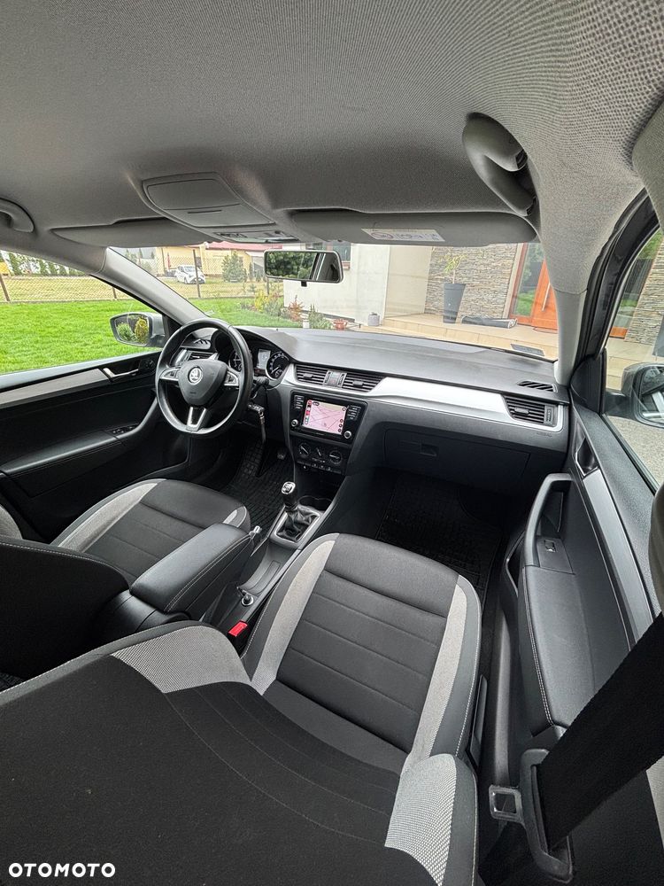Skoda RAPID Spb 1.0 TSI Style - 4
