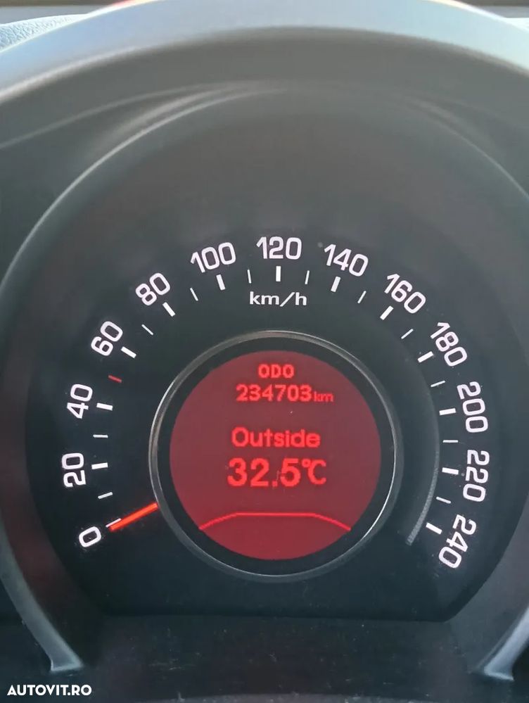Kia Sportage 2.0 DSL MT 4x4 PREMIUM - 8