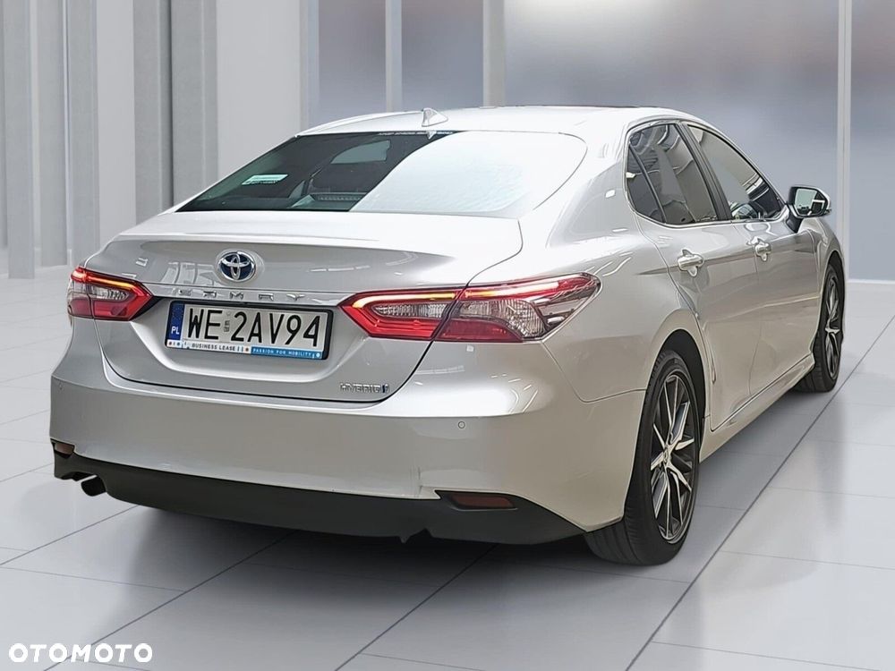 Toyota Camry 2.5 Hybrid Prestige CVT - 24
