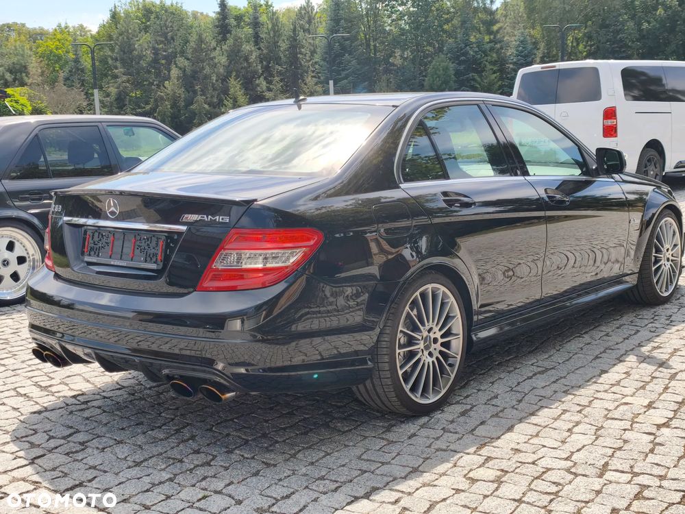 Mercedes-Benz Klasa C 63 AMG 7G-TRONIC SPORT EDITION - 12