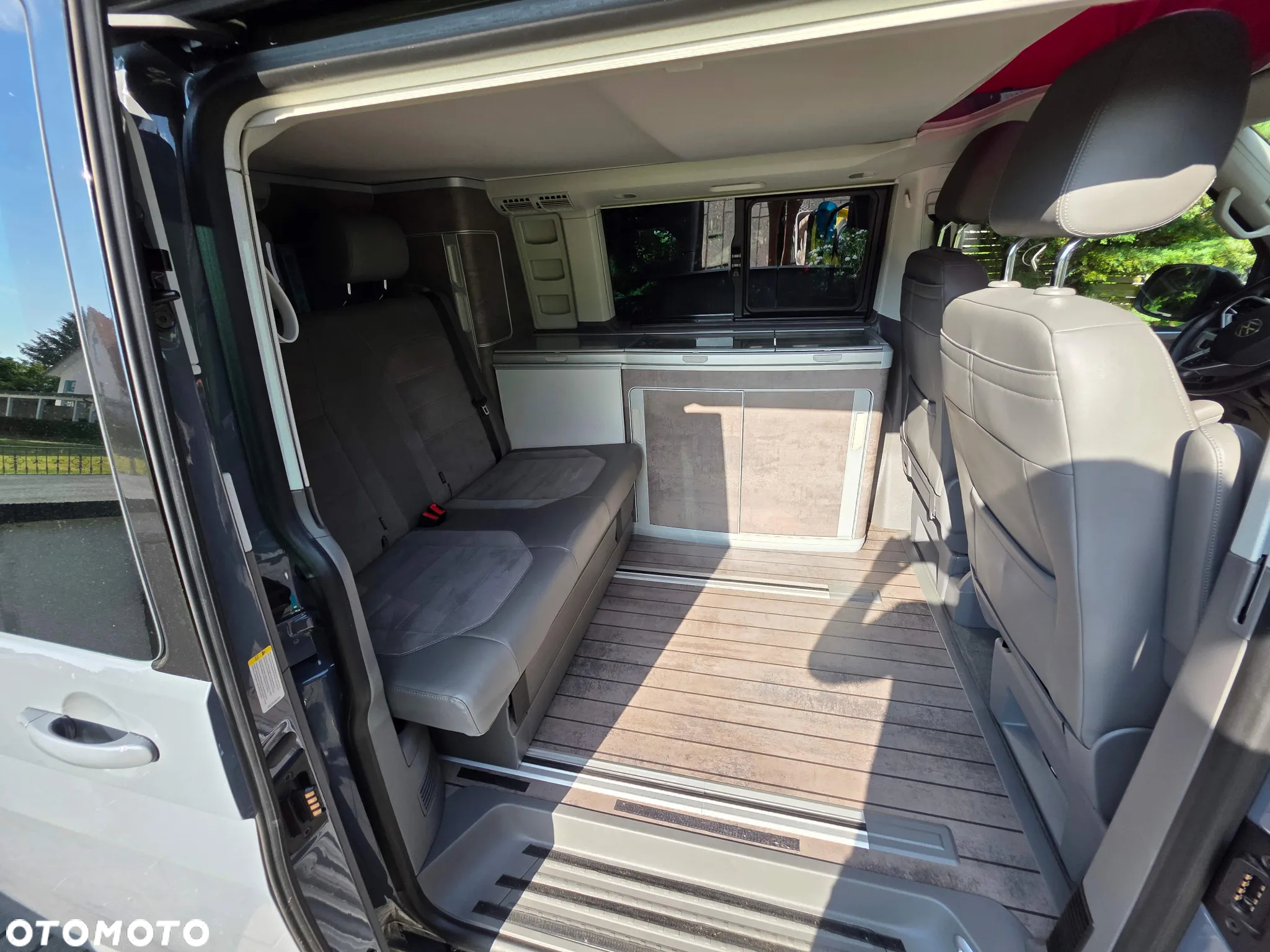 Volkswagen T6.1 California Ocean - 13