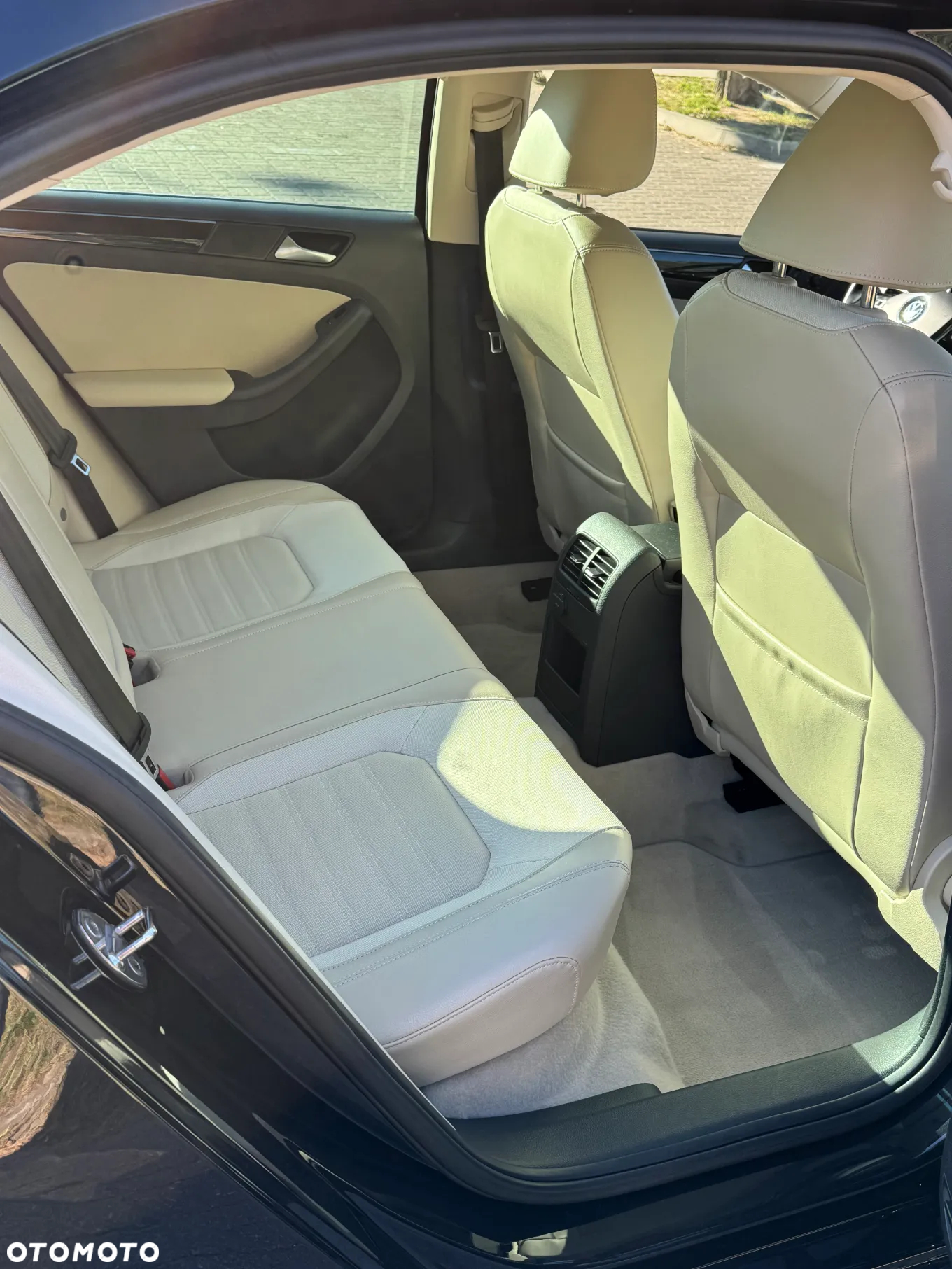 Volkswagen Jetta 1.4 TSI BMT Highline - 14