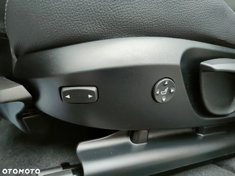 BMW X4 xDrive28i Edycja M Sport - 25