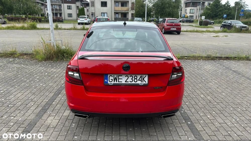 Skoda Octavia 2.0 TSI RS 230 DSG - 4