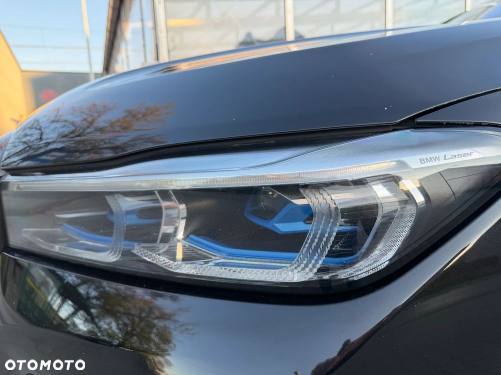 BMW Seria 7 750Ld xDrive sport - 21