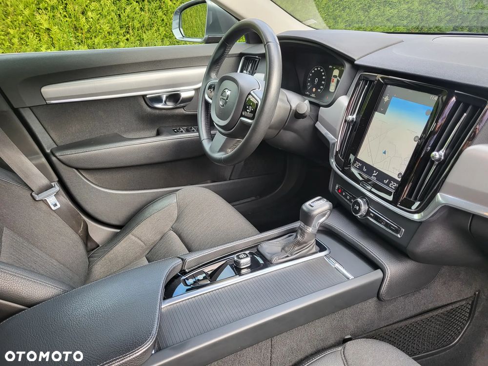 Volvo S90 D4 Momentum - 9