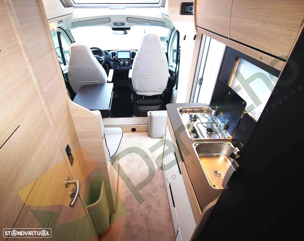 Rapido Serie C 55 Night Edition - 23