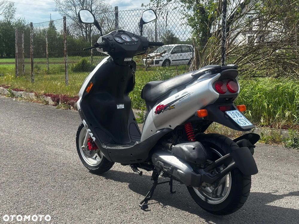 SYM Jet - 4