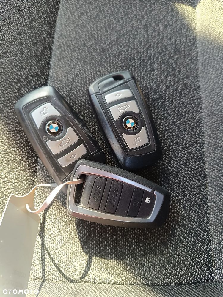 BMW Seria 5 520d Luxury Line - 8