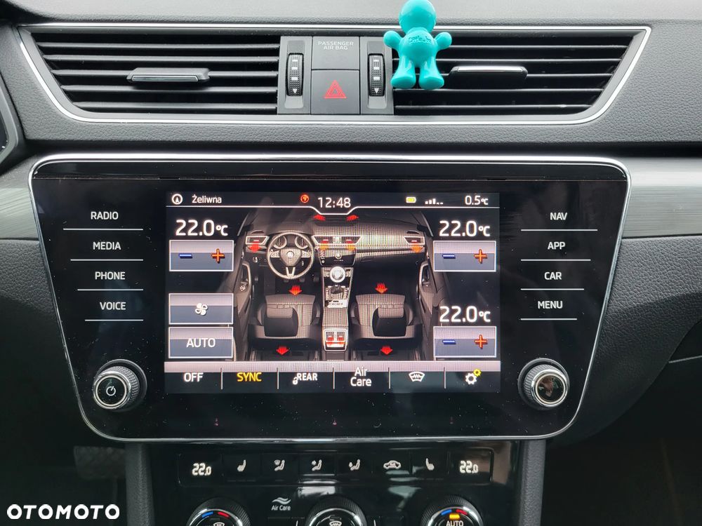 Skoda Superb 2.0 TSI Style DSG - 19