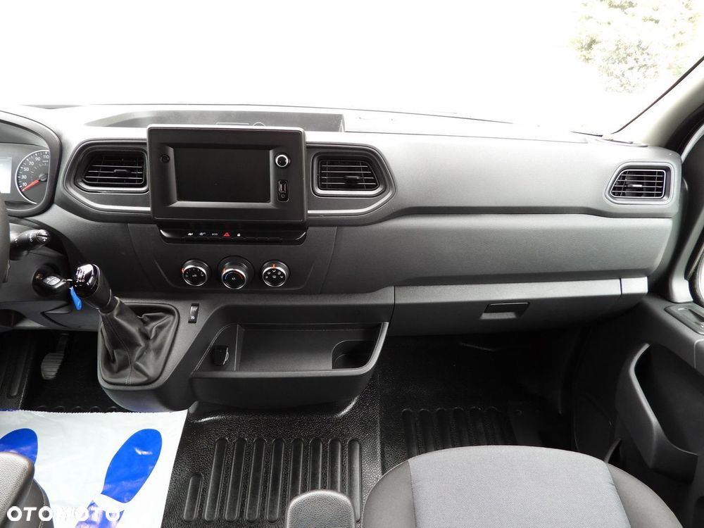 Renault MASTER WYWROTKA PODWÓJNA KABINA DOKA 6 MIEJSC TEMPOMAT NAWIGACJA LEDY KLIMATYZACJA  145KM - 31