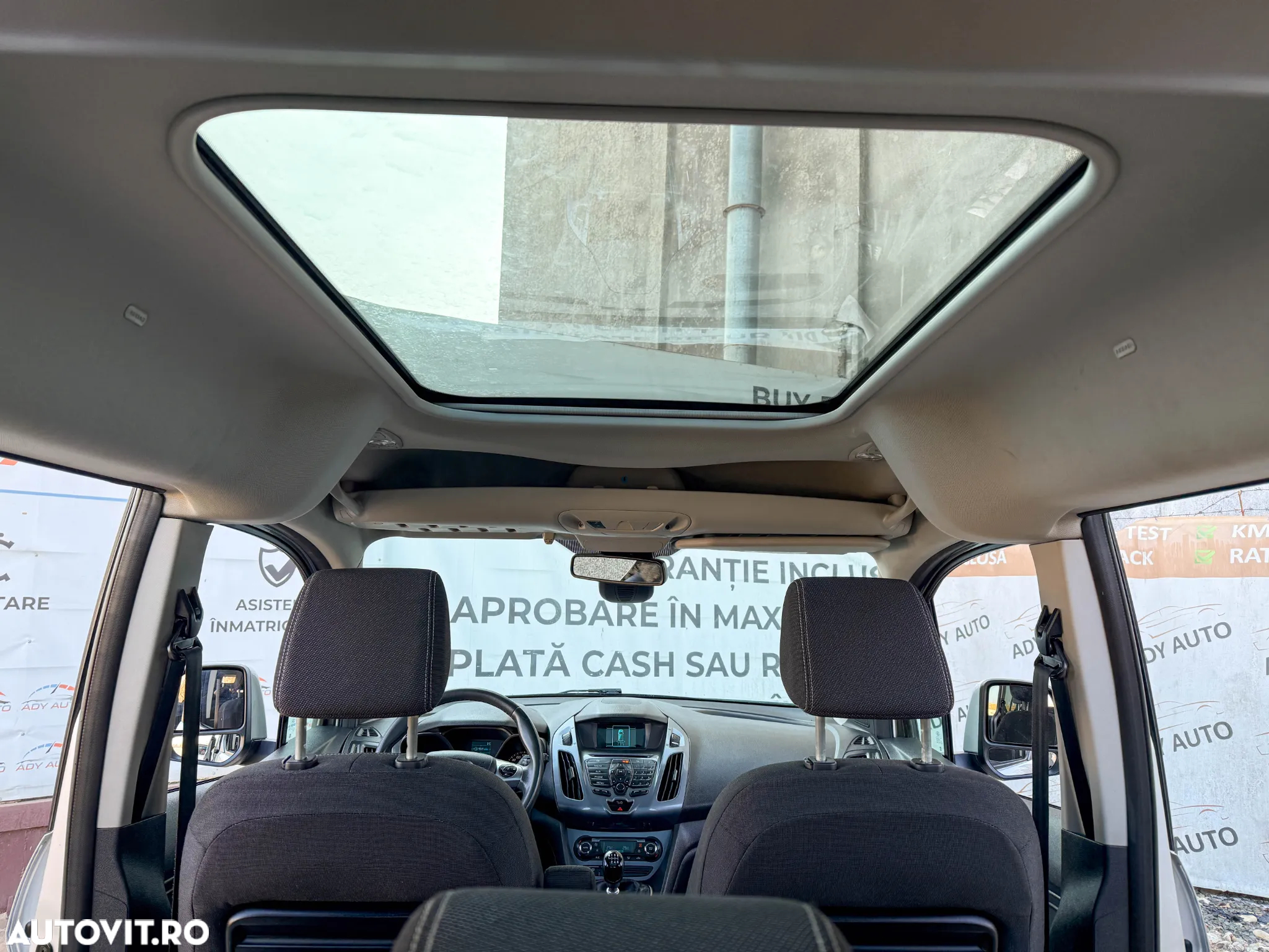 Ford Transit Connect - 6