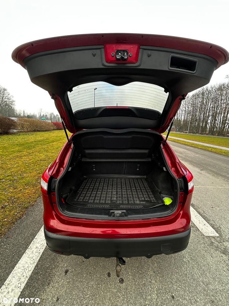 Nissan Qashqai 1.5 dCi N-Connecta - 12