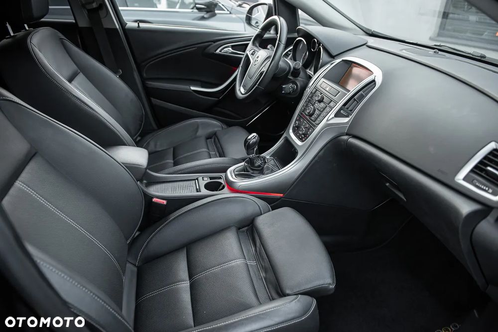 Opel Astra 1.4 Turbo Design Edition - 20