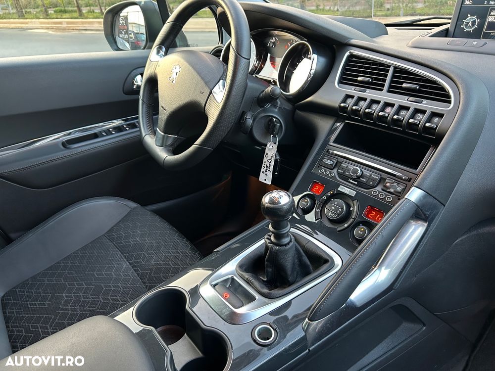 Peugeot 3008 PureTech 130 Stop & Start Allure - 13