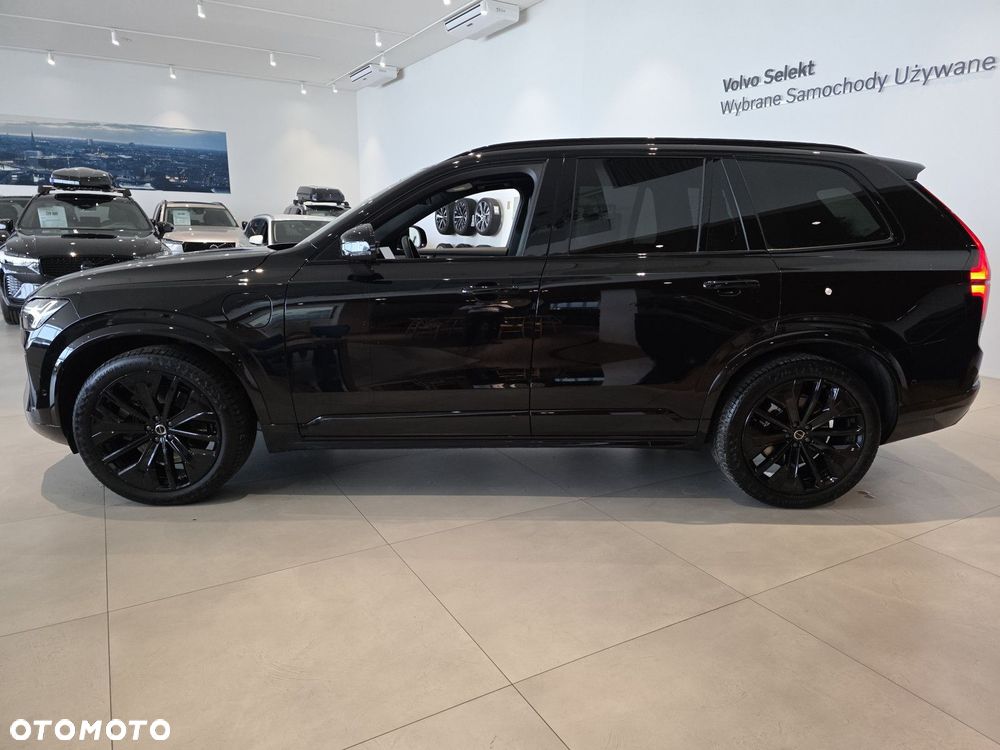 Volvo XC 90 - 9