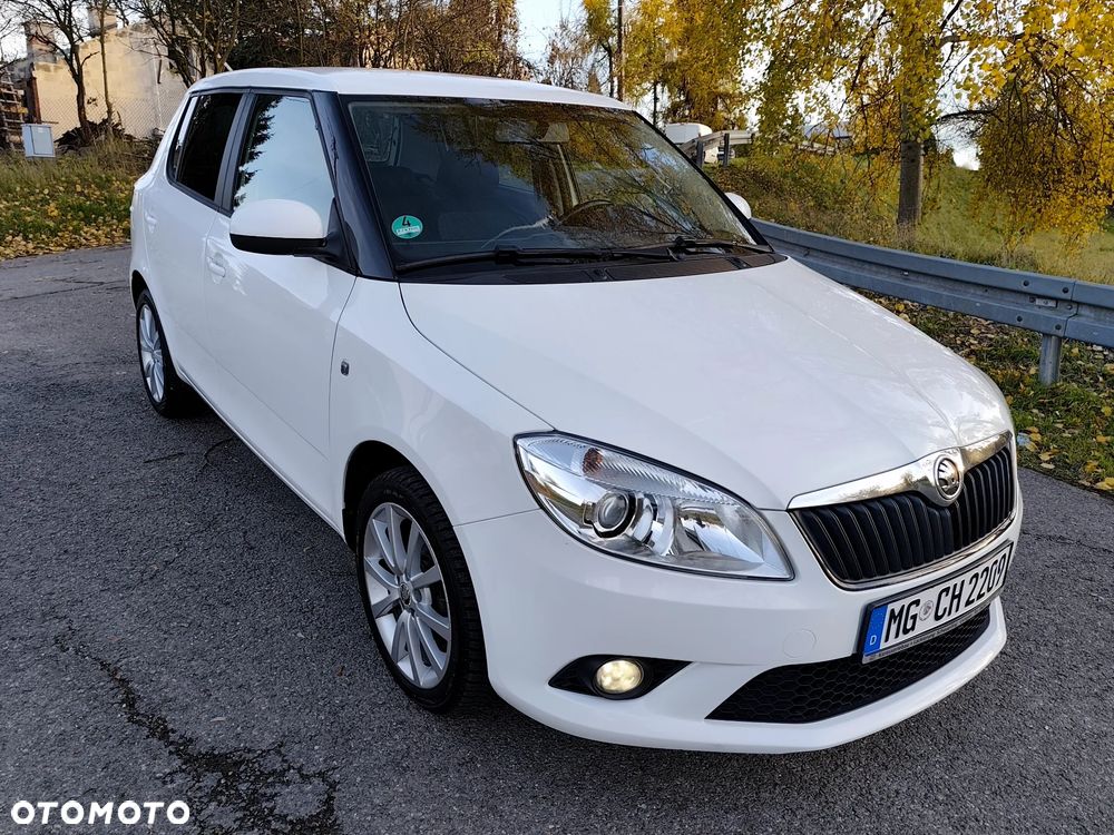 Skoda Fabia 1.2 HTP STYLE Edition - 19