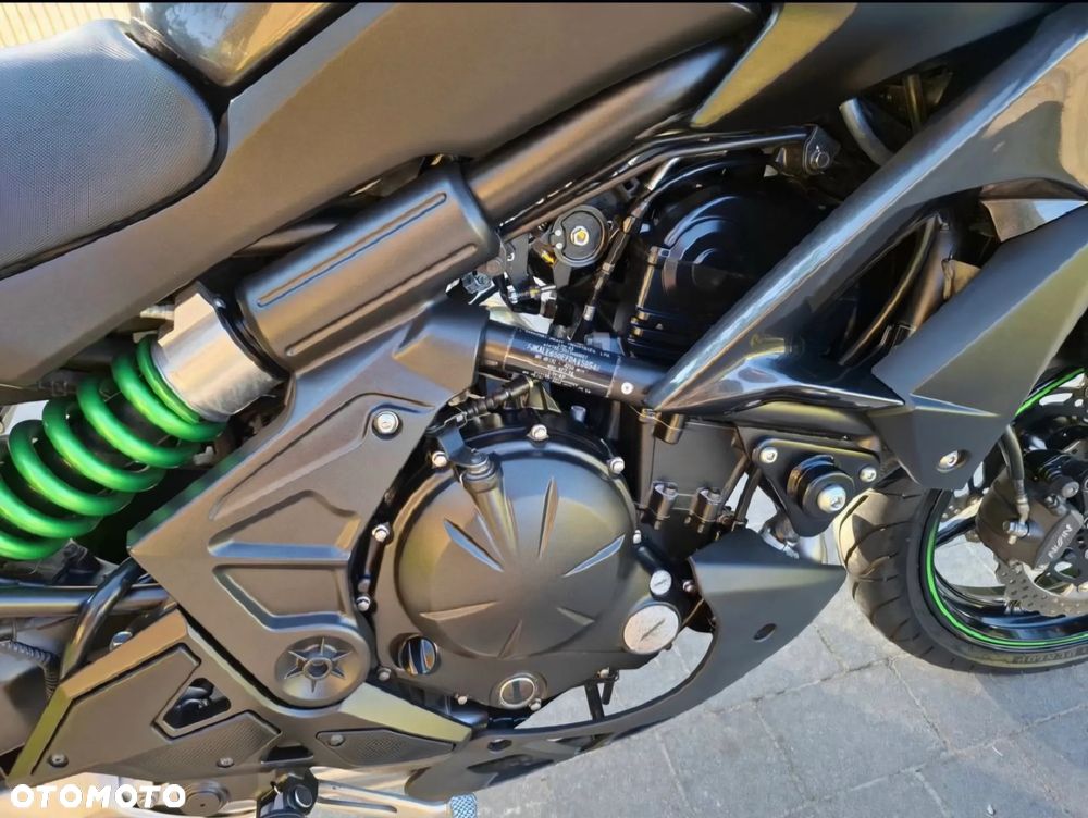 Kawasaki Versys 650 - 10
