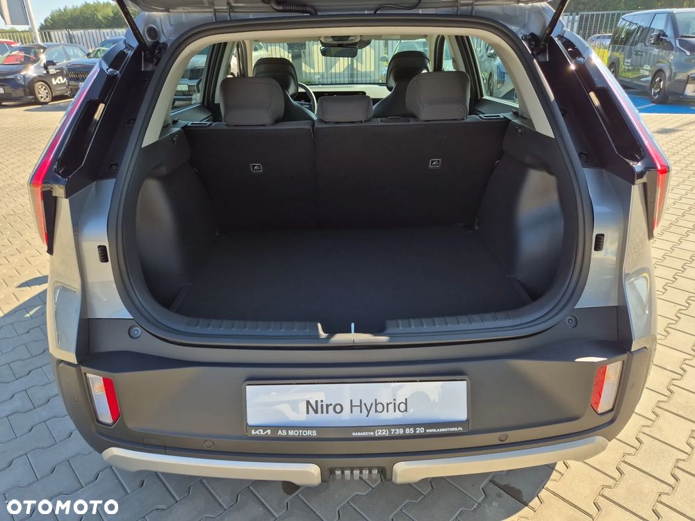 Kia Niro 1.6 GDI Hybrid M - 18