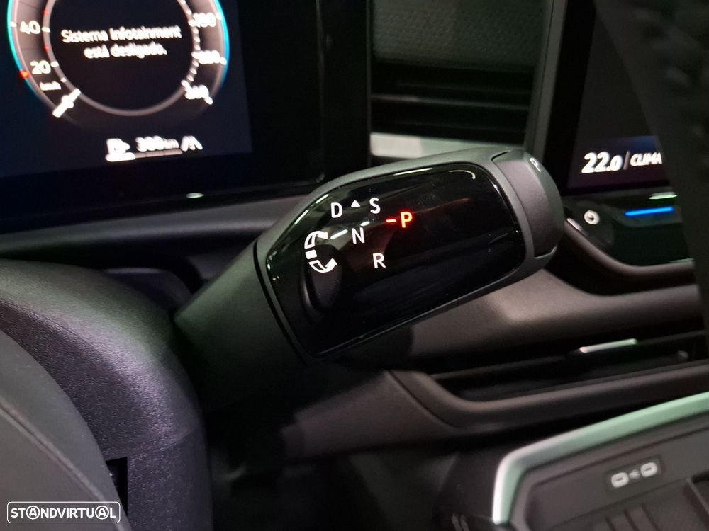 VW T-Roc 1.5 eTSI Style DSG - 17