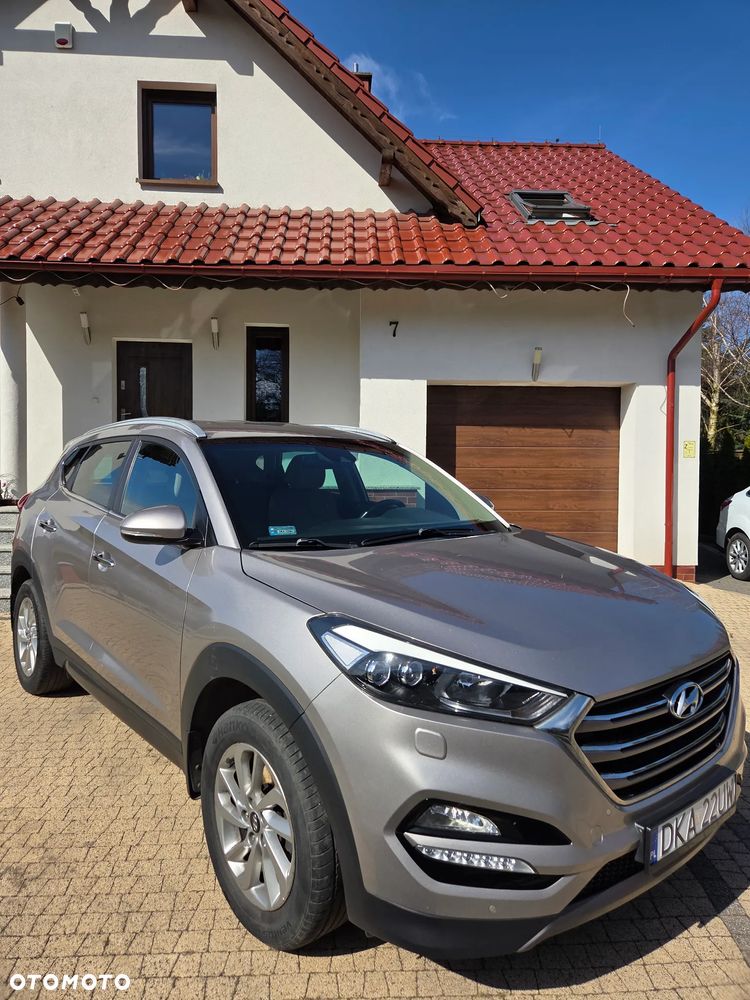Hyundai Tucson 1.7 CRDI BlueDrive Style 2WD - 3