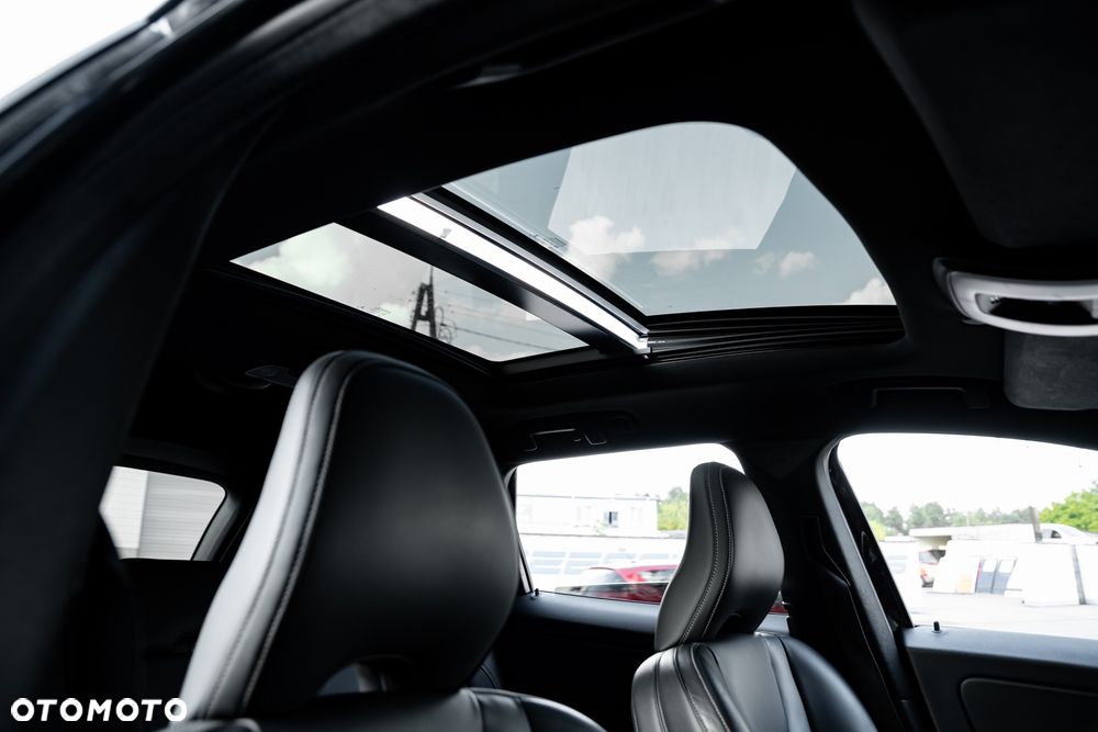 Volvo XC 60 D4 AWD Geartronic Summum - 28