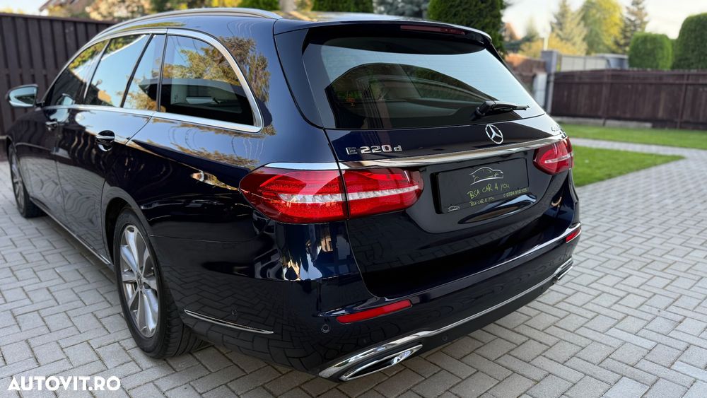 Mercedes-Benz E 220 d 4Matic T 9G-TRONIC Avantgarde - 19