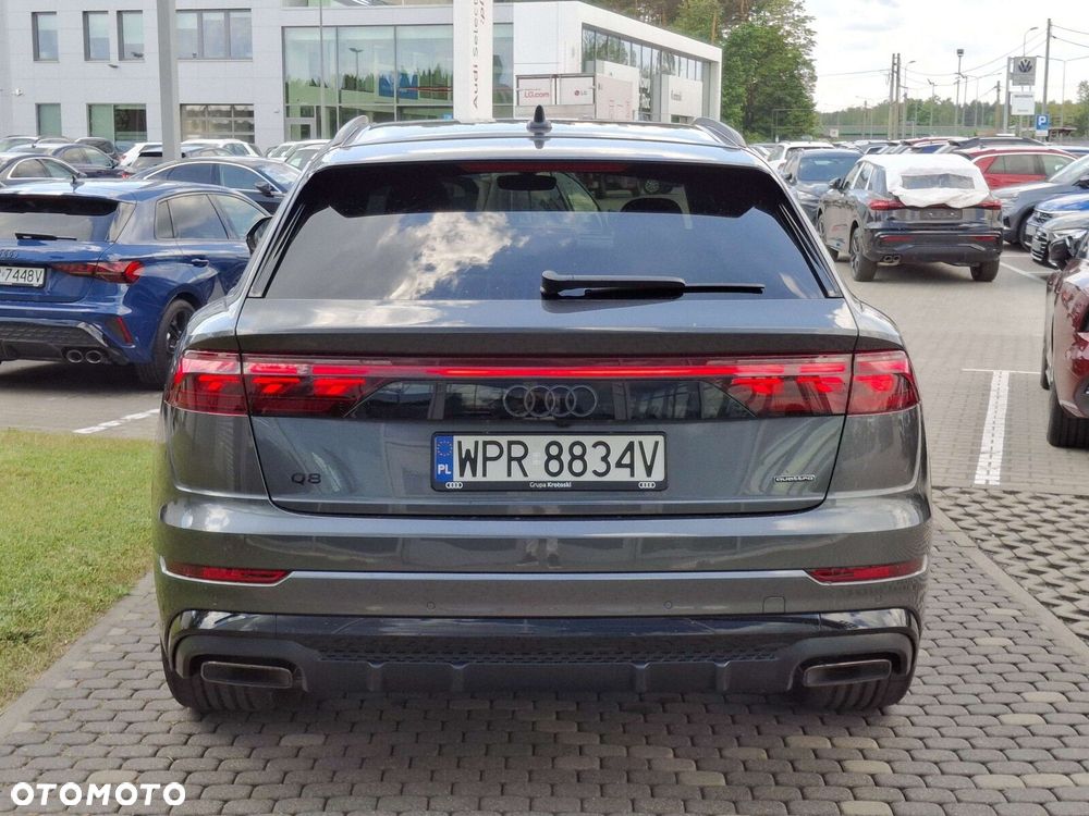 Audi Q8 - 5