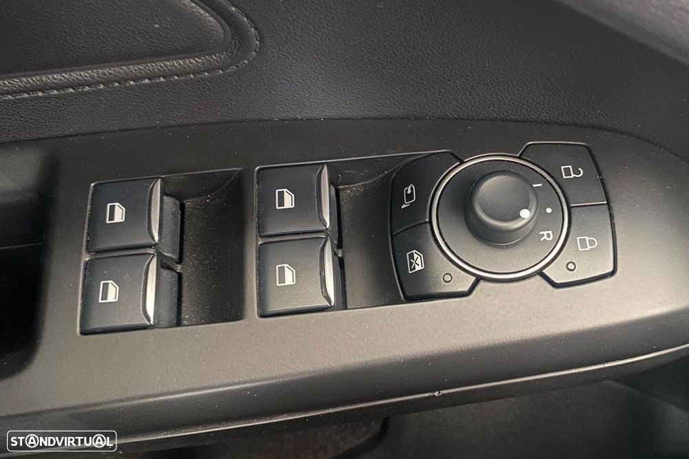 Ford Focus 1.0 EcoBoost MHEV ST-Line X Aut. - 11