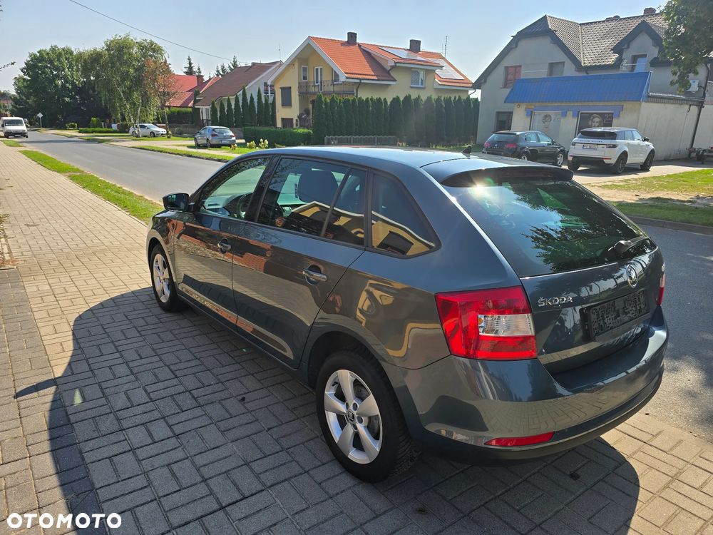Skoda RAPID 1.2 TSI Ambition - 3