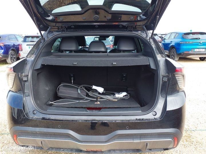 MG MG4 64 kWh Luxury - 3