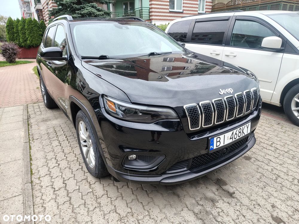 Jeep Cherokee - 18