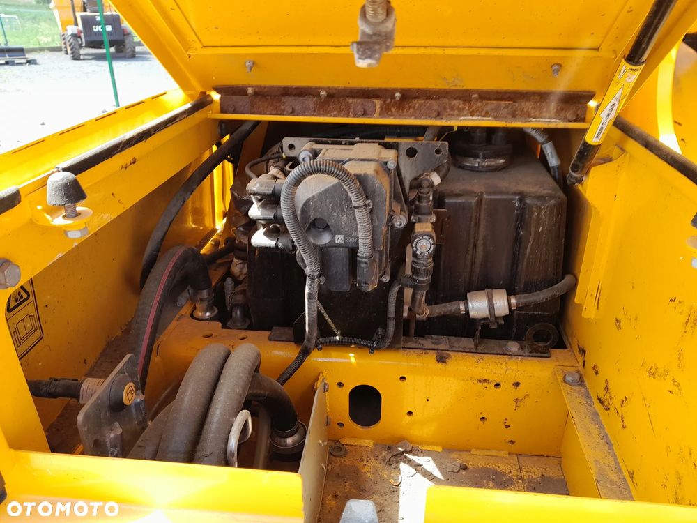 JCB 220x js220 - 22